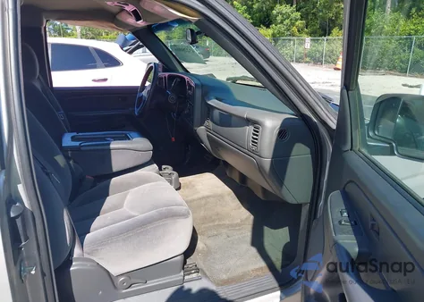 2005 GMC Sierra 1500 Sle from USA, damaged, VIN 2GTEC19T551279747